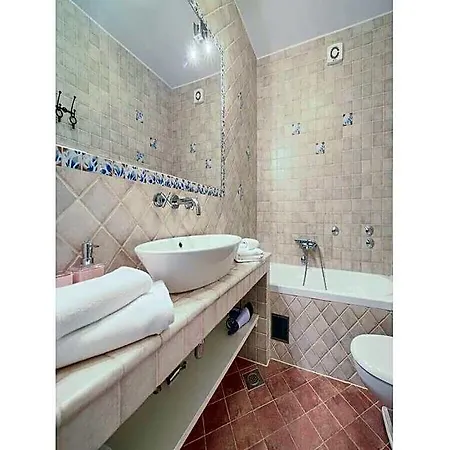 Amoretta Comfortable 3* Malinska